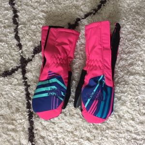 The North Face Toddler Girls’ Ski Gloves